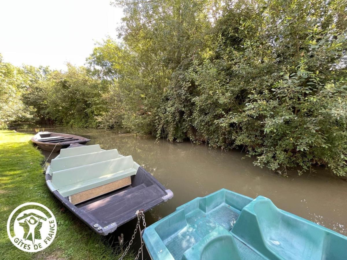 فيلا Gite Charmant Au Bord De L'Eau Avec Canoes, Terrasse Et Jardin A Damvix, Au Coeur Du Marais Poitevin. - Fr-1-426-354 المظهر الخارجي الصورة